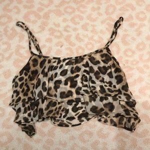 Cropped cheetah tank top